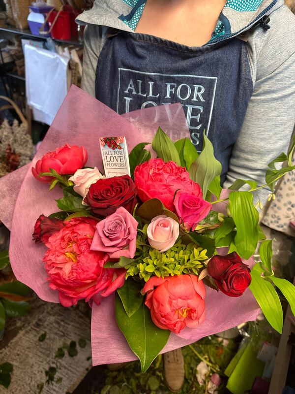 Seasonal bouquets from All For Love Flowers in Invercargill offering same-day delivery