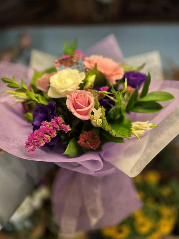Seasonal bouquets from All For Love Flowers in Invercargill offering same-day delivery
